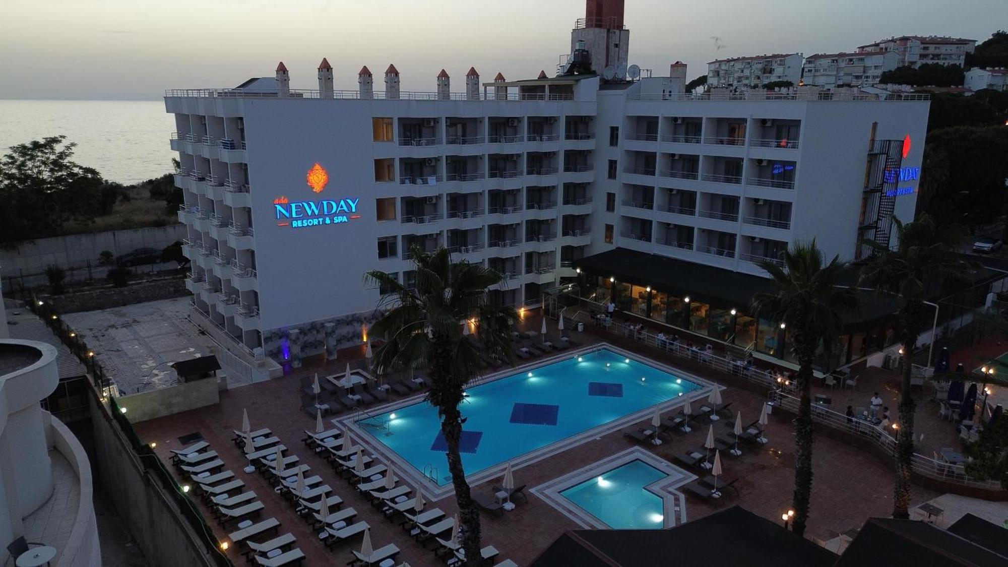 Ada Newday Resort Hotel Кушадасъ Екстериор снимка